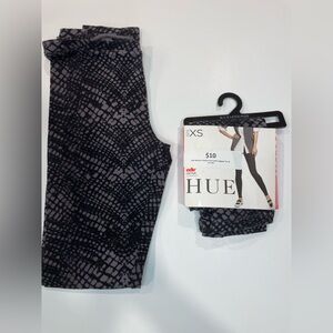 HUE Black and Gray Patterned Leggings